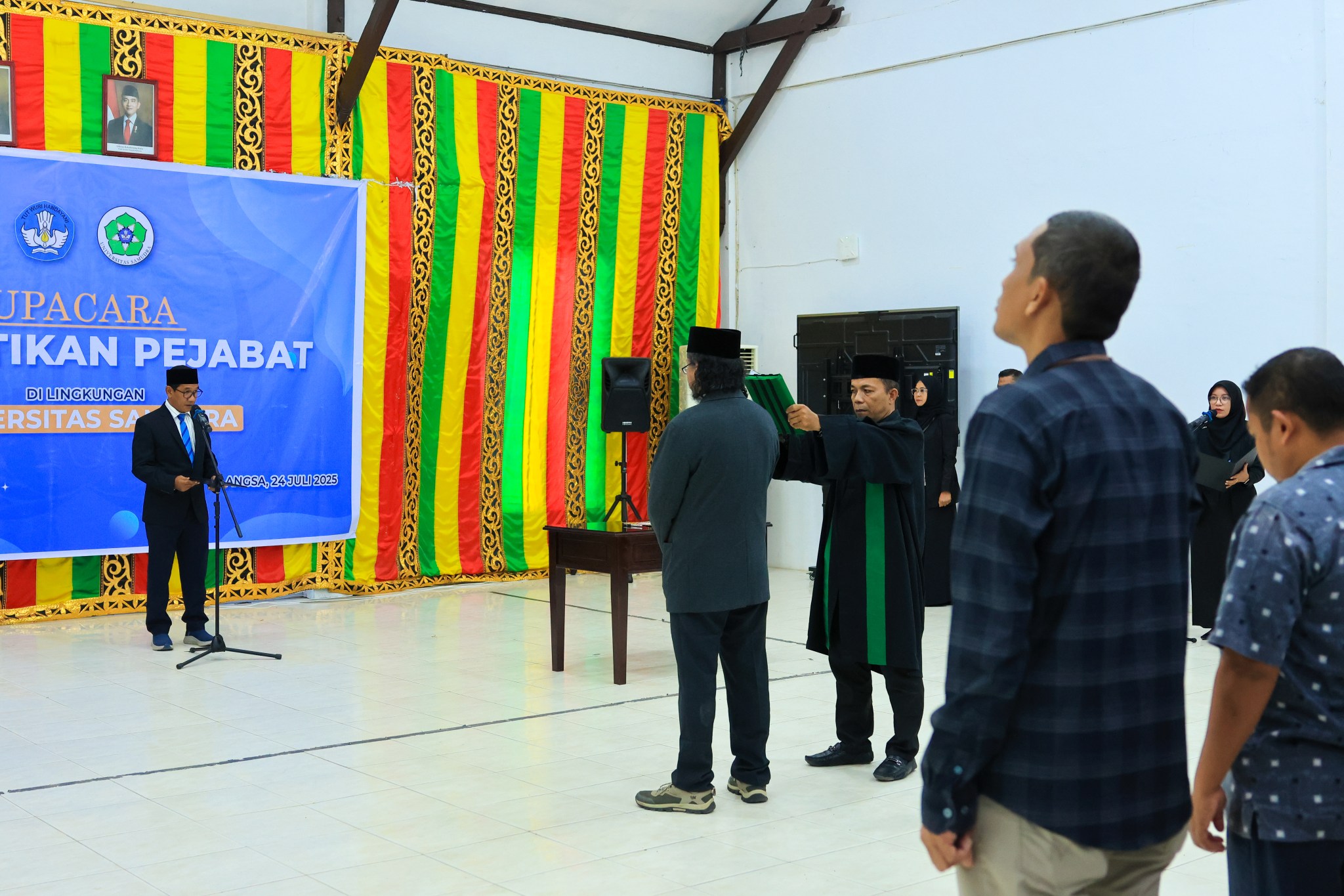 Dr. T. Azuar Rizal, S.T., M.T Resmi Jabat Wakil Dekan Fakultas Saintek ...
